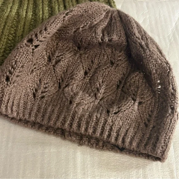 Womens Textured Knit Patterned Beanies Hats - Picture 2 of 8